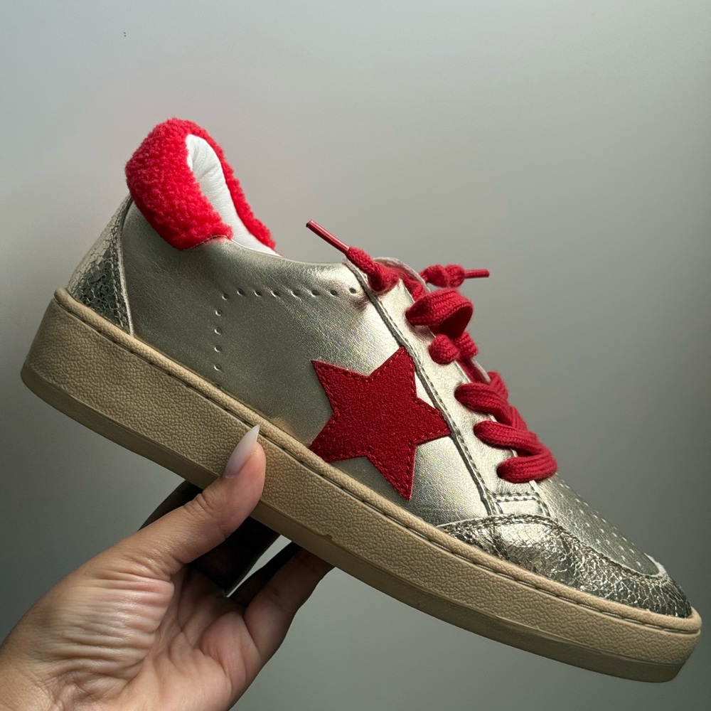Silver Sneakers with Red Star Accent